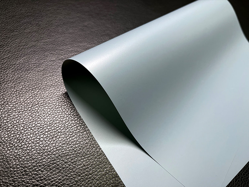 Film decorativ PVC rezistent la zgârieturi